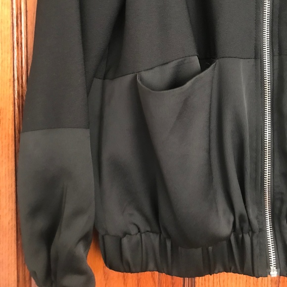 Black Bomber - Picture 3 of 3